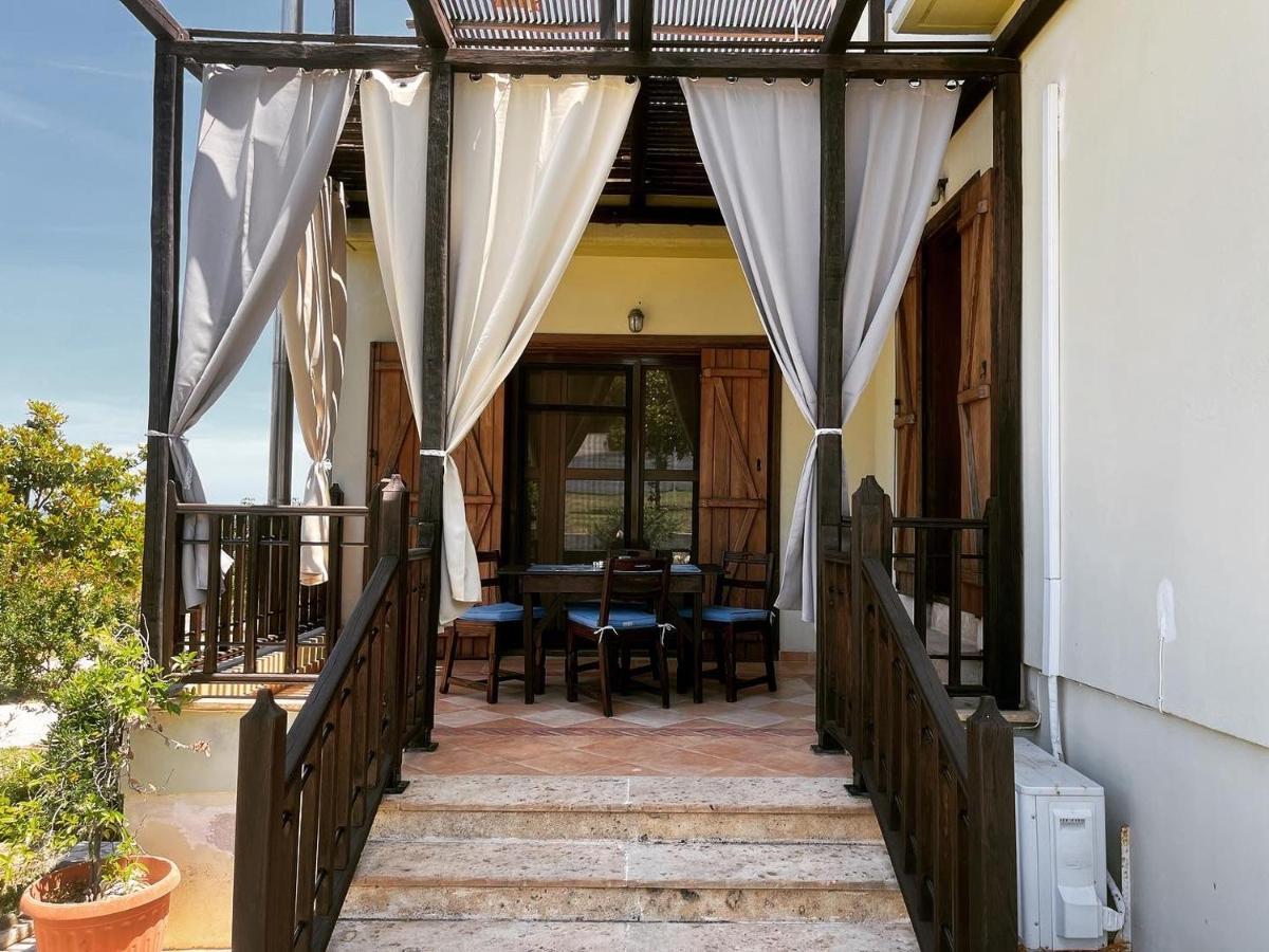 Guesthouse Kaliepia Ierissos Extérieur photo